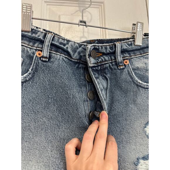 Seroya NWT Mia Distressed Button Fly Denim Shorts Size 25 - Picture 5 of 7